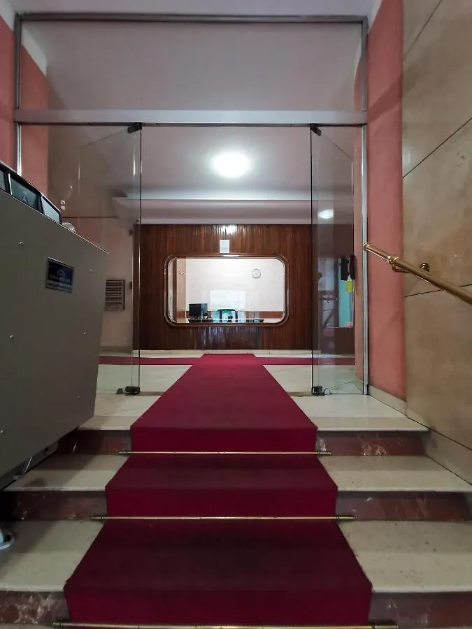 L'Arche Argentina - The Window On The Shopping Street Apartment Milan