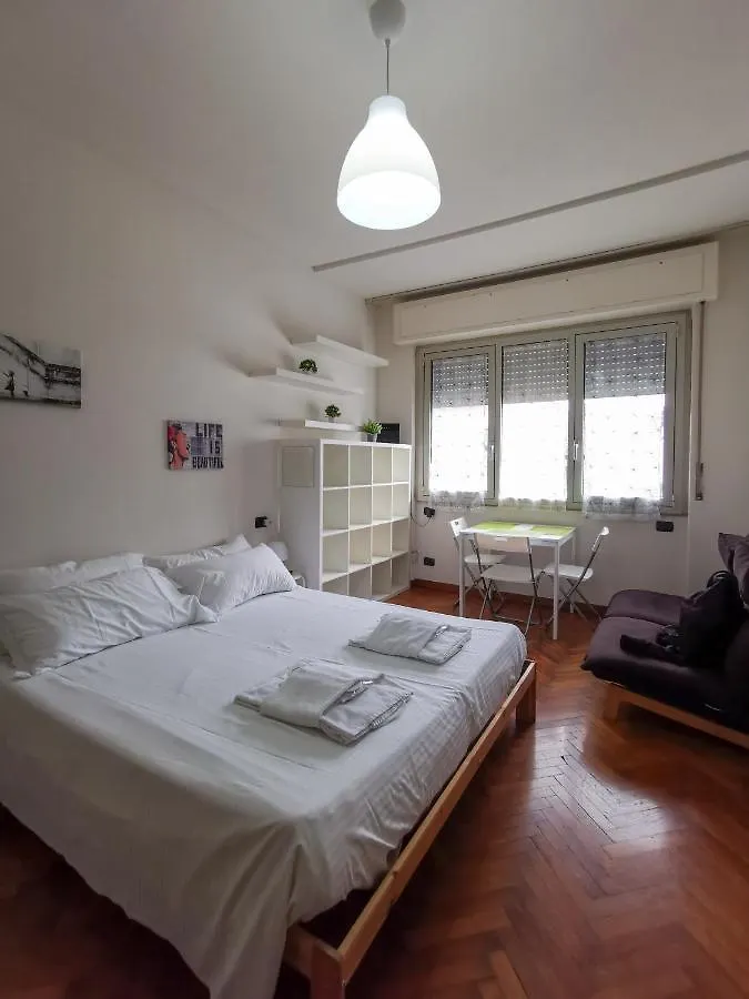 L'Arche Argentina - The Window On The Shopping Street Apartment Milan 0*,  Italy