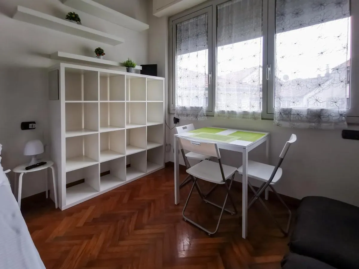 L'Arche Argentina - The Window On The Shopping Street Apartment Milan 0*,  Italy